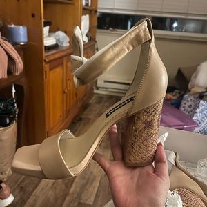 Karl Lagerfeld Paris Mabli heels